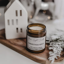 Kép betöltése a galériamegjelenítőbe: Christmas Spice — szójagyertya
