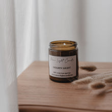 Kép betöltése a galériamegjelenítőbe: Golden Light — szójagyertya