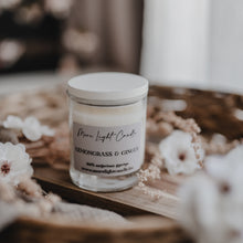 Kép betöltése a galériamegjelenítőbe: Lemongrass & ginger szójagyertya