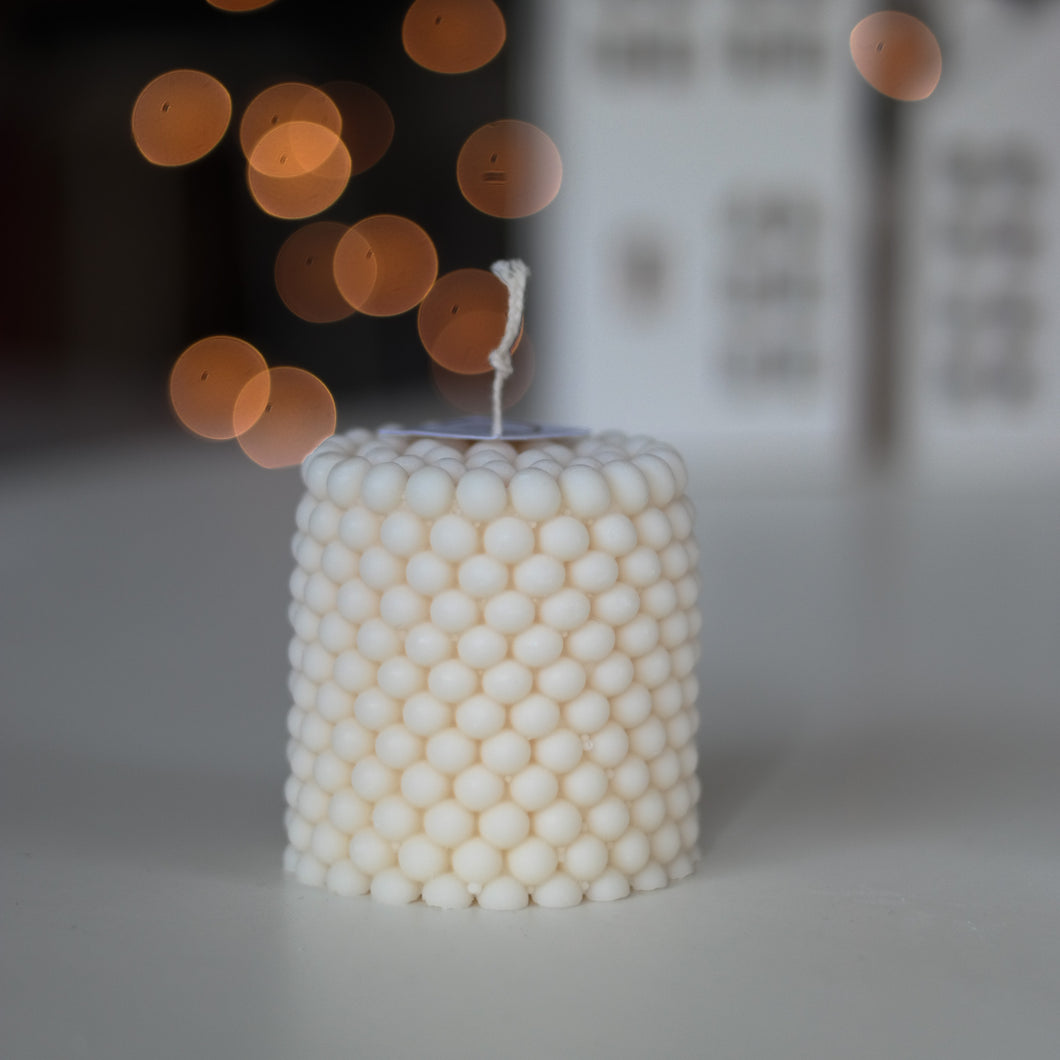 Buborékos henger formagyertya