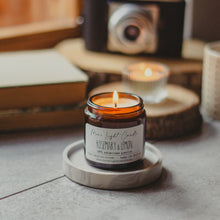 Kép betöltése a galériamegjelenítőbe: Rosemary &amp; Lemon - 100% natúr szójaviasz illatgyertya
