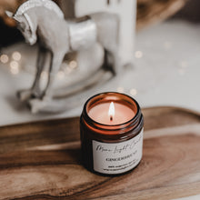 Kép betöltése a galériamegjelenítőbe: Gingerbread — szójagyertya
