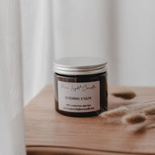 Kép betöltése a galériamegjelenítőbe: Evening Calm — szójagyertya
