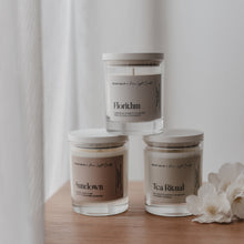 Kép betöltése a galériamegjelenítőbe: Szilágyi Szilvi × More Light Candle — Kollab Trió

