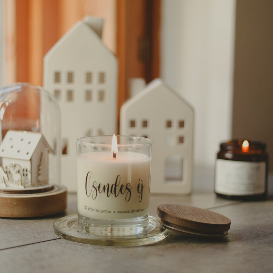 Csendes éj - feliratos szójaviasz illatgyertya (átlátszó üveges)