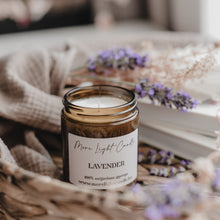 Kép betöltése a galériamegjelenítőbe: Lavender szójagyertya — nyugtató levendula illat, 180 ml, ámbra üveg
