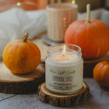 Kép betöltése a galériamegjelenítőbe: Pumpkin Spice  - 100% natúr szójaviasz illatgyertya

