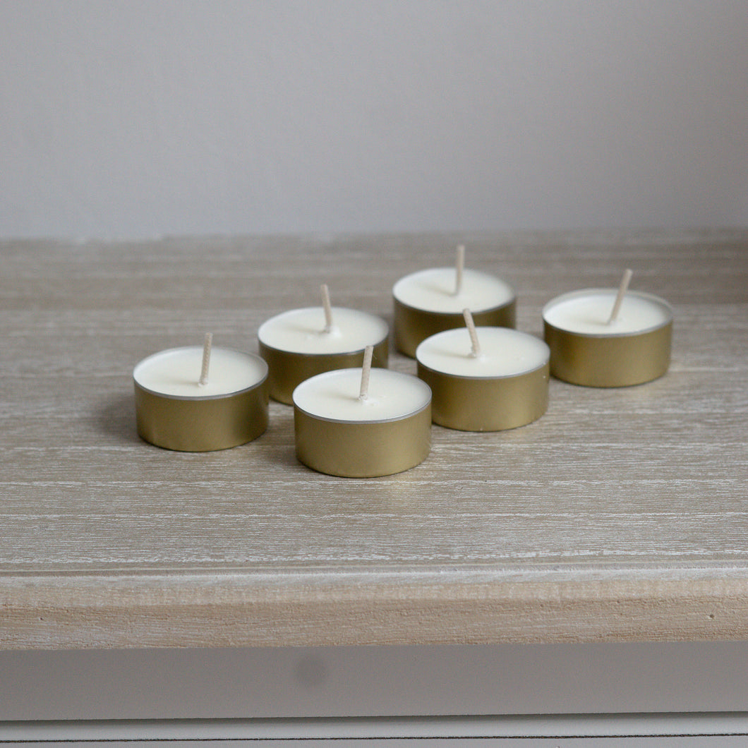 Illatmentes szójaviasz teamécses — 6 darabos csomag, kartondobozban (More Light Candle)