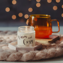 Kép betöltése a galériamegjelenítőbe: warm and cozy szójagyertya
